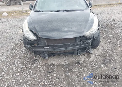 2014 Hyundai Elantra Limited z USA, uszkodzony, nr VIN 5NPDH4AE7EH463792